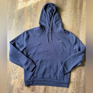 Hollister Men’s Navy Hoodie Size Small